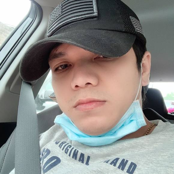 Meet your Posher, Jonny - Picture 1 of 1